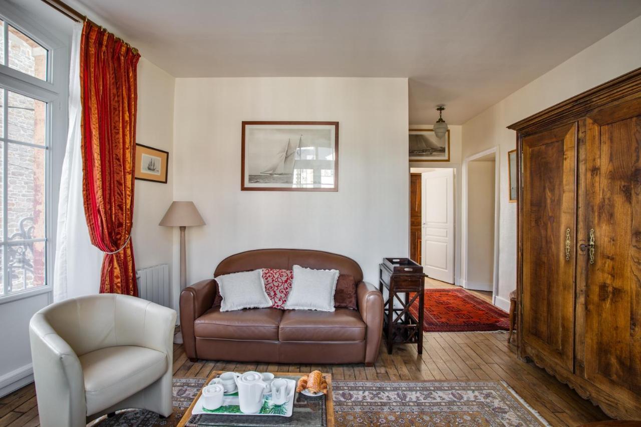 Kereden Location * Saint-Malo